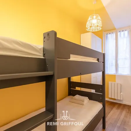 Le Bois Bleu - 1st Floor - Center *